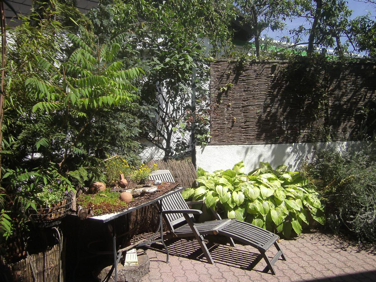 Ferienwohnung Rosentraum Oberotterbach Exterior foto